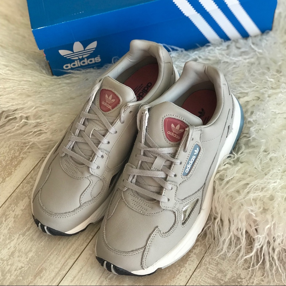 NWT Adidas Falcon Women’s Shoes - Picture 5 of 8
